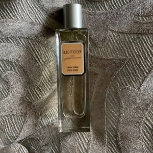 Laura Mercier e a u Gourmande in Creme Brûlée